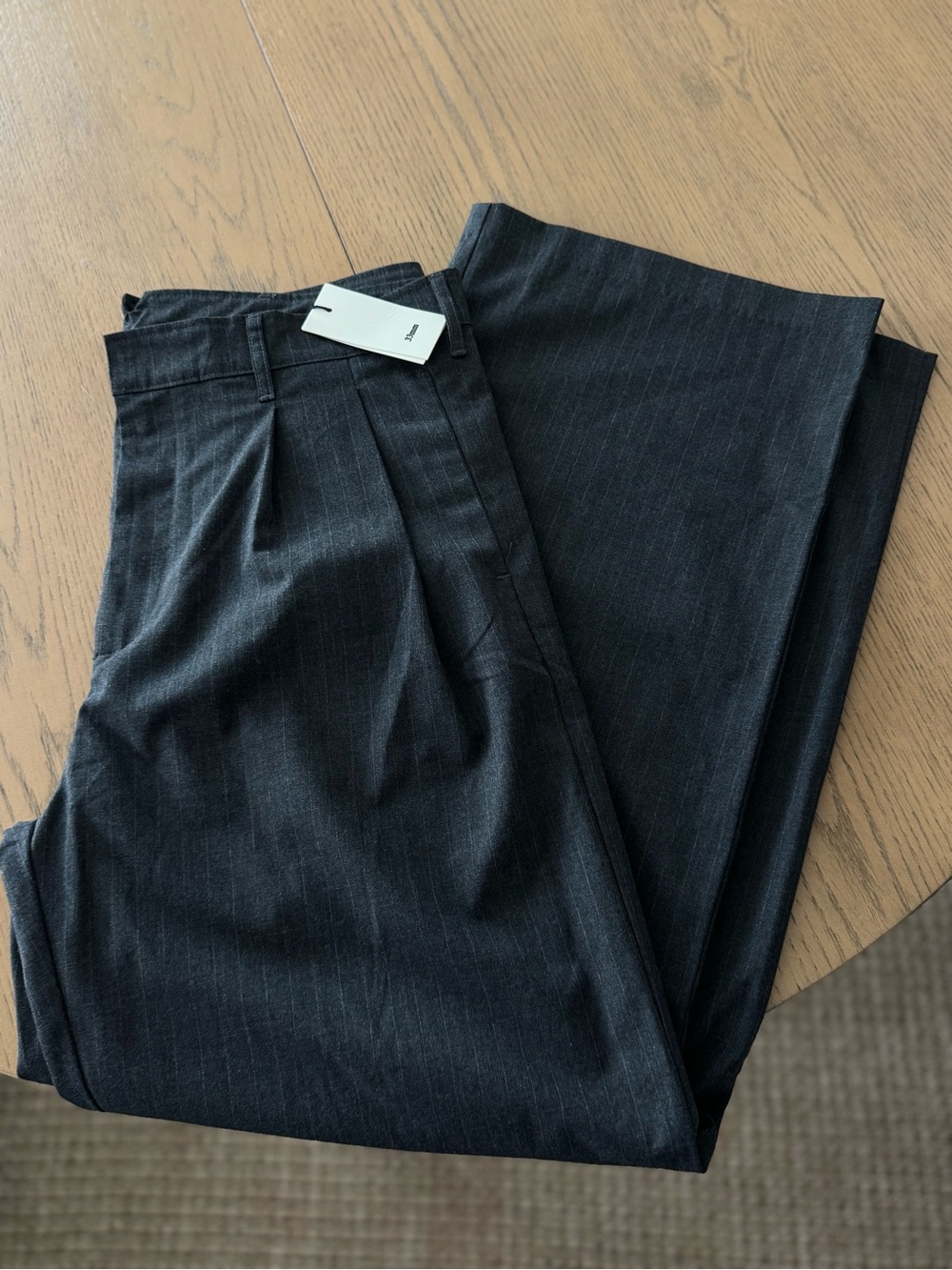 33mm Gray Pinstripe Wide Leg Pleated Trousers Size Large High Rise Tailored Pant